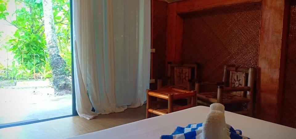 Sol Y Mar Beach Resort 卢纳将军城 外观 照片